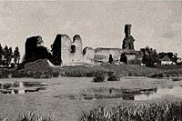 Besiekiery - Ruiny zamku w Besiekierach na zdjciu z 1941 roku