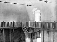 Niepoomice - Wntrza zamku w Niepoomicach na fotografii z lat 1918-28