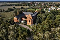 Zamek w Barcianach - Zdjcie lotnicze, fot. ZeroJeden, IX 2021