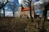 Zamek w Bezławkach - Widok ze wschodniej baszty, fot. ZeroJeden, IV 2007