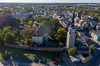 Zamek w Bierutowie - Zdjęcie lotnicze, fot. ZeroJeden, X 2019