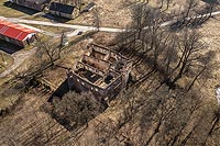 Zamek Janowiec w Bobrzanach - Zdjęcie lotnicze, fot. ZeroJeden, III 2022