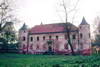 Zamek w Chobieni - fot. ZeroJeden, IV 2002