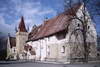 Zamek w Sobótce-Górce - fot. ZeroJeden, IV 2003