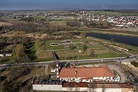 Zamek w Gorzkowicach - Zdjęcie lotnicza, fot. ZeroJeden, IV 2022