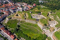 Zamek w Kłodzku - Zdjęcie lotnicze, fot. ZeroJeden, VII 2019