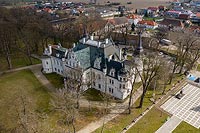 Zamek w Jelczu-Laskowicach - Zdjęcie lotnicze, fot. ZeroJeden, IV 2021