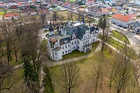 Zamek w Jelczu-Laskowicach - Zdjcie lotnicze, fot. ZeroJeden, IV 2021