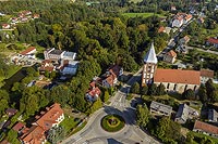 Zamek w Miłakowie - Zdjęcie lotnicze, fot. ZeroJeden, IX 2021