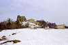 Zamek Kamieniec w Odrzykoniu - Widok od południowego-zachodu, fot. ZeroJeden, III 2000