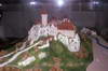 Zamek w Ojcowie - Makieta zamku w zamkowej wieży bramnej, fot. ZeroJeden, V 2000