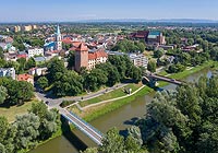 Oświęcim - Widok zamku na zdjęciu lotniczym, fot. ZeroJeden, VI 2019