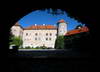 Zamek Pieskowa Skała - fot. ZeroJeden, IX 2005