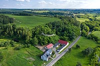 Zamek w Podgrodziu - zdjęcie lotnicze, fot. ZeroJeden, VII 2020