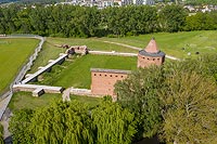 Zamek w Rawie Mazowieckiej - Widok z lotu ptaka, fot. ZeroJeden, V 2020