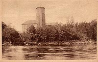 Zamek w Uniejowie - Zamek w Uniejowie na zdjęciu z lat 1910-20